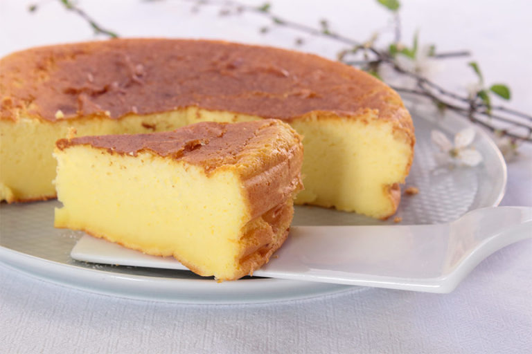 Torta Allo Yogurt Cremosa Leggera Facile Da Fare E Senza Glutine